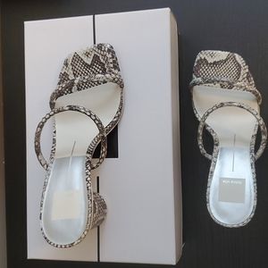 Animal Print Heel Size 7.5